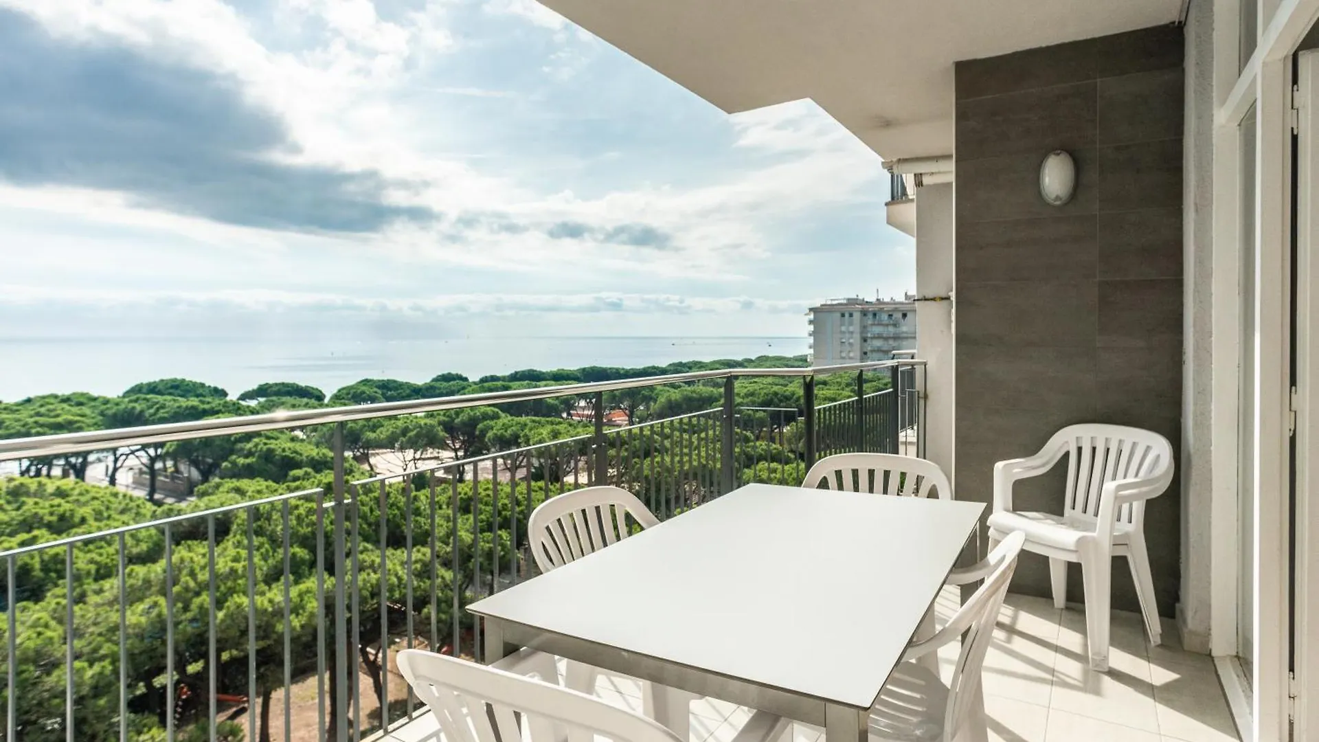 Apartamentos Blanes-Condal Costa Brava